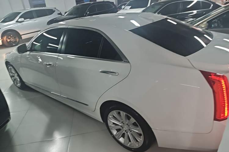 Used Cadillac ATS-L 2017 28T Fashion Edition Rear Left 45 Deg