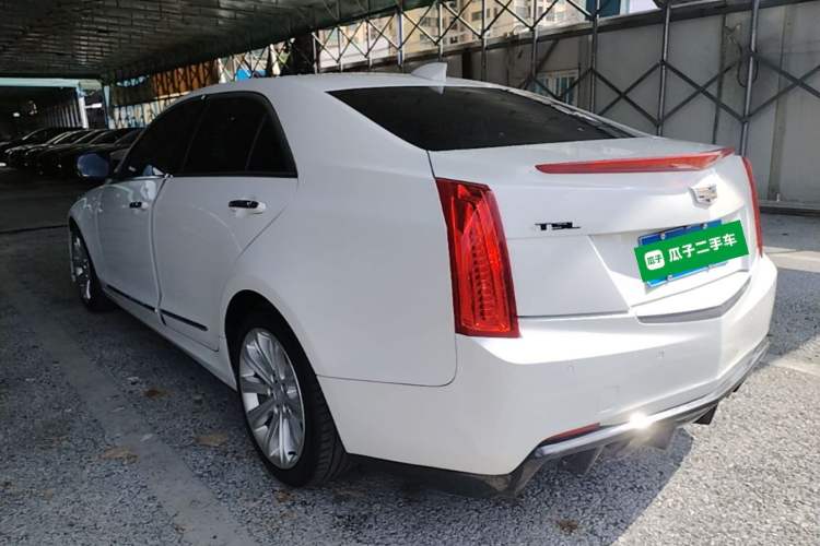 Used Cadillac ATS-L 2017 28T Fashion Edition Rear Left 45 Deg