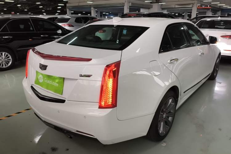 Used Cadillac ATS-L 2017 28T Fashion Edition Rear Right 45 Deg
