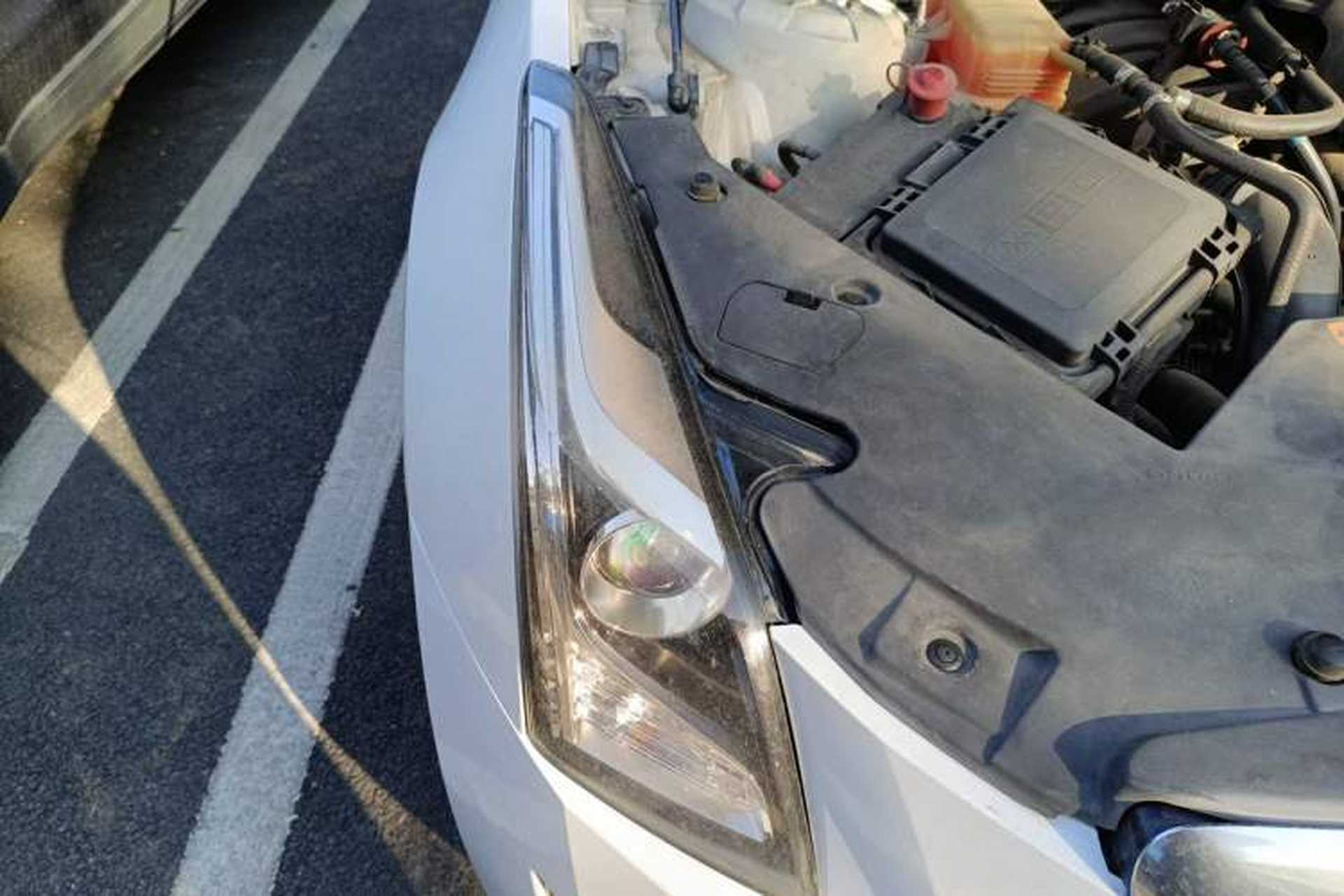 Used Cadillac ATS-L 2017 28T Fashion Edition Right Front Headlight