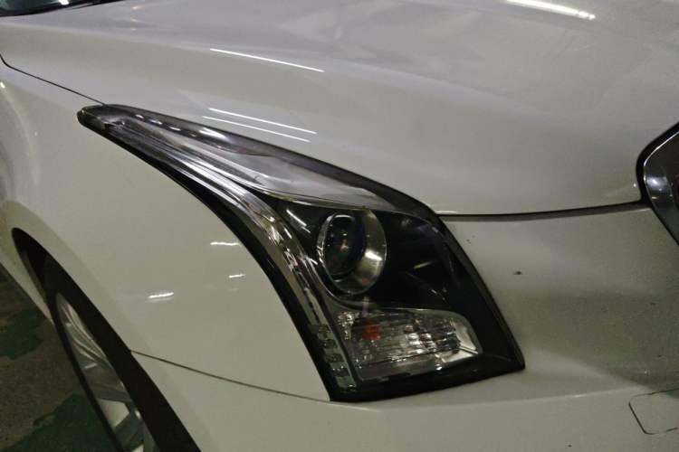 Used Cadillac ATS-L 2017 28T Fashion Edition Right Front Headlight