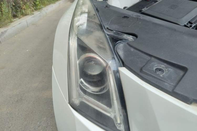 Used Cadillac ATS-L 2017 28T Fashion Edition Right Front Headlight