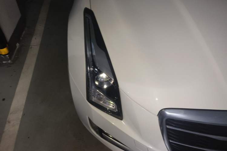 Used Cadillac ATS-L 2017 28T Fashion Edition Right Front Headlight
