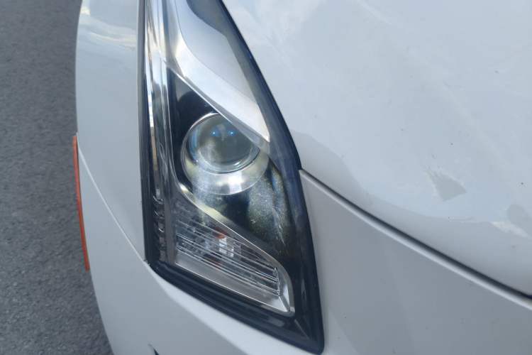 Used Cadillac ATS-L 2017 28T Fashion Edition Right Front Headlight