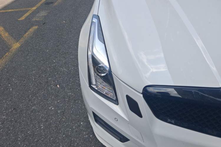 Used Cadillac ATS-L 2017 28T Fashion Edition Right Front Headlight