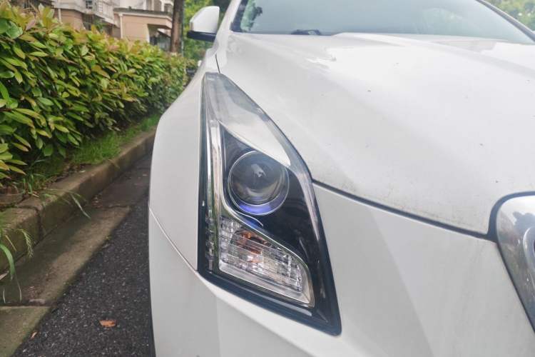 Used Cadillac ATS-L 2017 28T Tech Edition Right Front Headlight