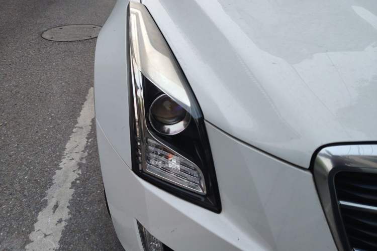 Used Cadillac ATS-L 2017 28T Tech Edition Right Front Headlight