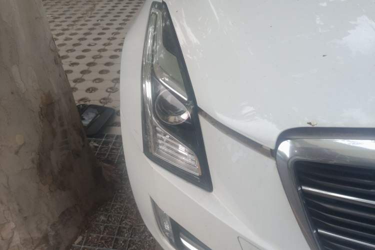 Used Cadillac ATS-L 2017 28T Fashion Edition Right Front Headlight
