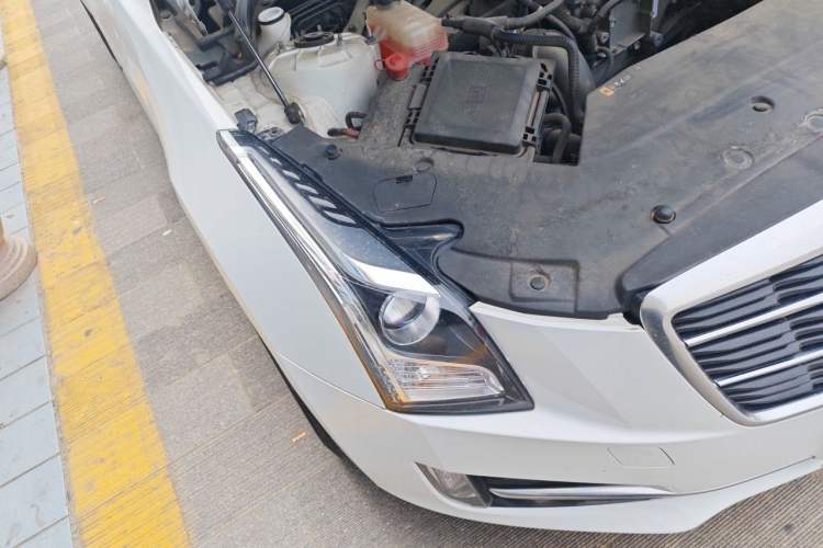 Used Cadillac ATS-L 2017 28T Fashion Edition Right Front Headlight