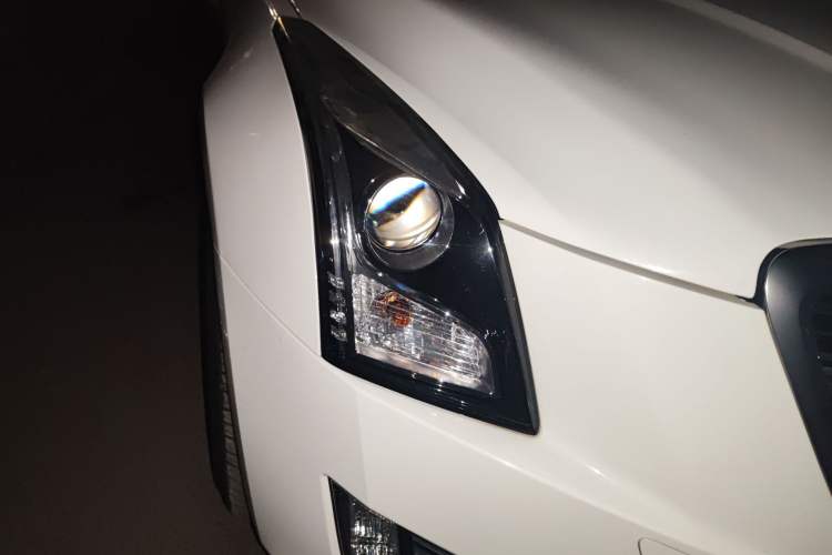Used Cadillac ATS-L 2017 28T Tech Edition Right Front Headlight
