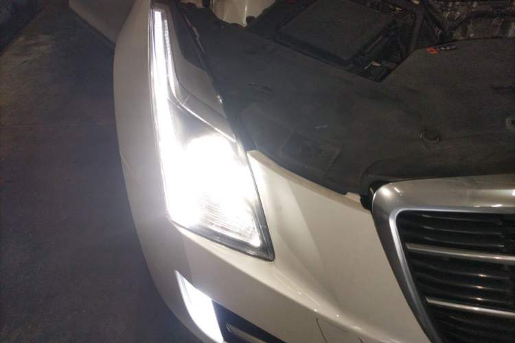 Used Cadillac ATS-L 2017 28T Fashion Edition Right Front Headlight