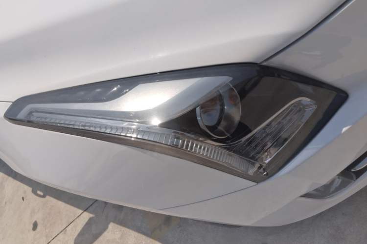 Used Cadillac ATS-L 2017 28T Tech Edition Right Front Headlight