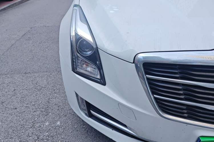 Used Cadillac ATS-L 2017 28T Fashion Edition Right Front Headlight
