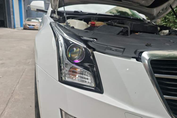 Used Cadillac ATS-L 2017 28T Fashion Edition Right Front Headlight