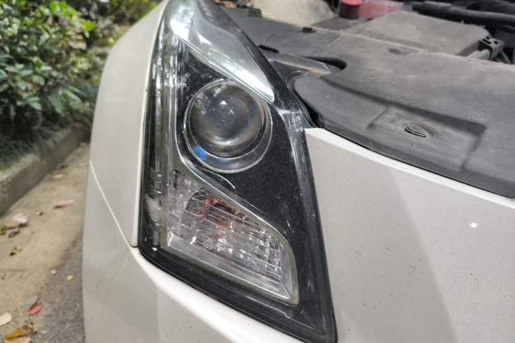Used Cadillac ATS-L 2017 28T Tech Edition Right Front Headlight