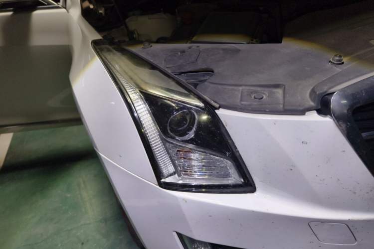 Used Cadillac ATS-L 2017 28T Fashion Edition Right Front Headlight