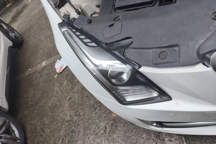 Used Cadillac ATS-L 2017 28T Tech Edition Right Front Headlight