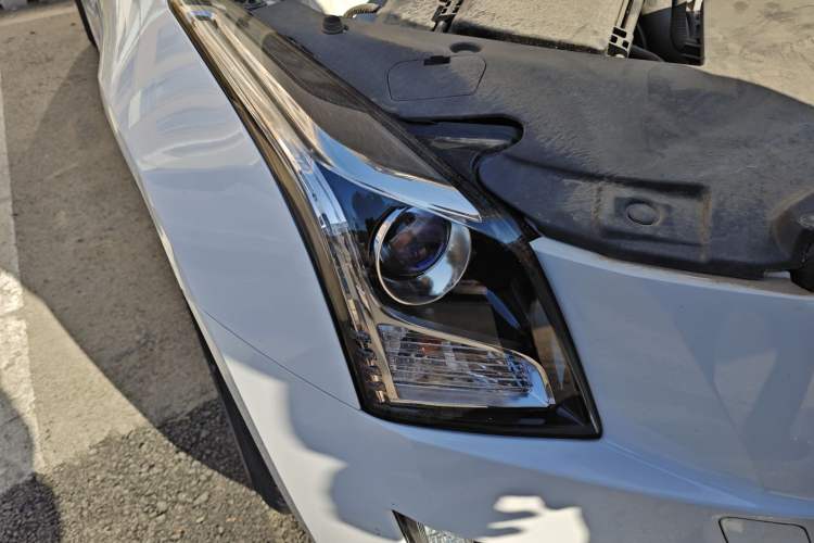 Used Cadillac ATS-L 2017 28T Tech Edition Right Front Headlight