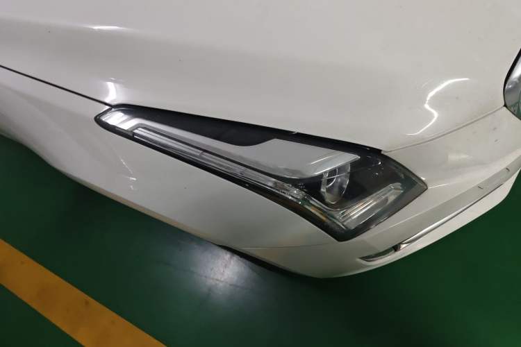 Used Cadillac ATS-L 2017 28T Tech Edition Right Front Headlight