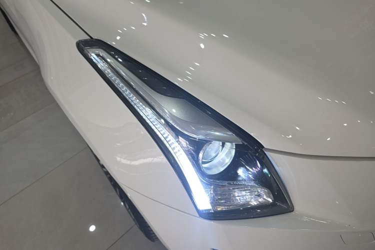Used Cadillac ATS-L 2017 28T Tech Edition Right Front Headlight