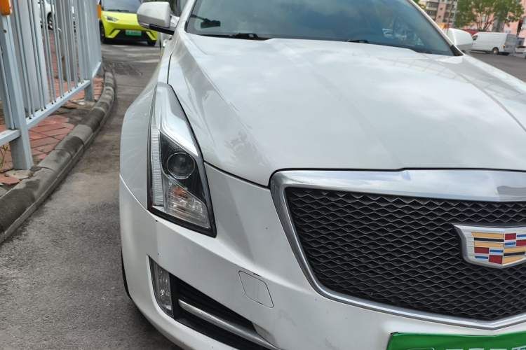 Used Cadillac ATS-L 2017 28T Fashion Edition Right Front Headlight
