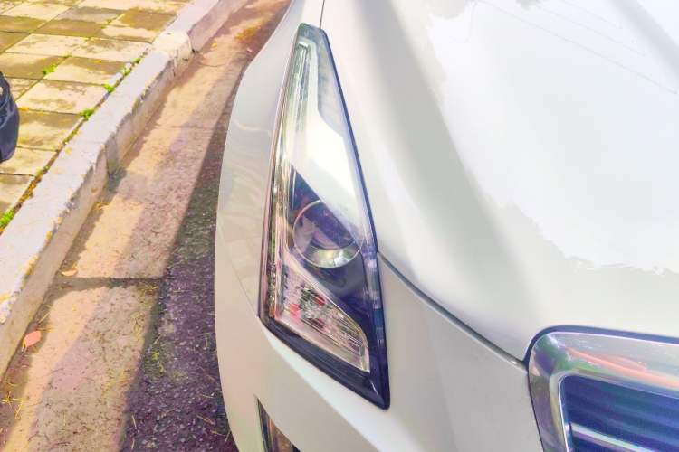 Used Cadillac ATS-L 2017 28T Tech Edition Right Front Headlight
