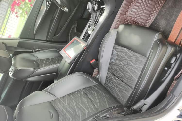 Used Cadillac ATS-L 2017 28T Tech Edition Right Front Seat