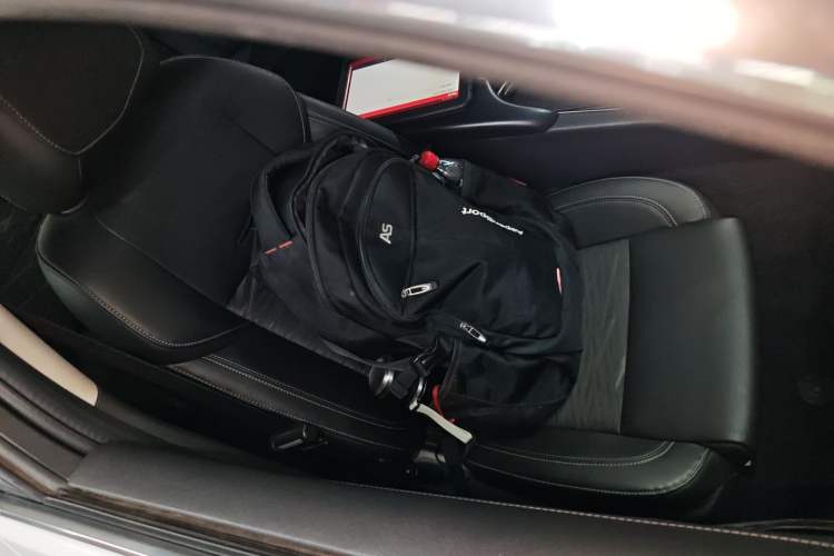 Used Cadillac ATS-L 2017 28T Tech Edition Right Front Seat