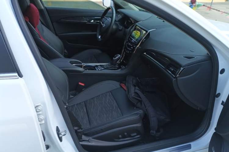 Used Cadillac ATS-L 2017 28T Tech Edition Right Front Seat