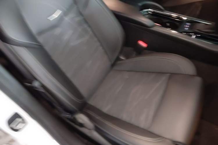 Used Cadillac ATS-L 2017 28T Tech Edition Right Front Seat