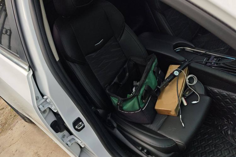 Used Cadillac ATS-L 2017 28T Tech Edition Right Front Seat