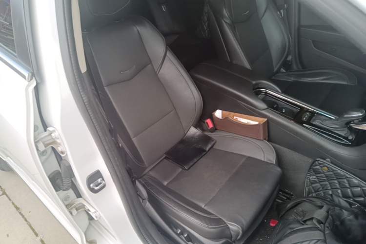 Used Cadillac ATS-L 2017 28T Fashion Edition Right Front Seat