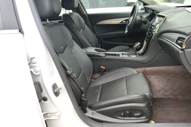 Used Cadillac ATS-L 2017 28T Fashion Edition Right Front Seat