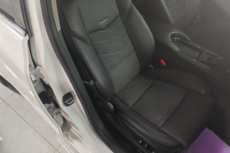 Used Cadillac ATS-L 2017 28T Tech Edition Right Front Seat