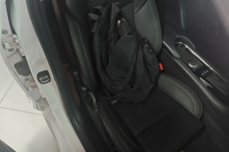 Used Cadillac ATS-L 2017 28T Fashion Edition Right Front Seat
