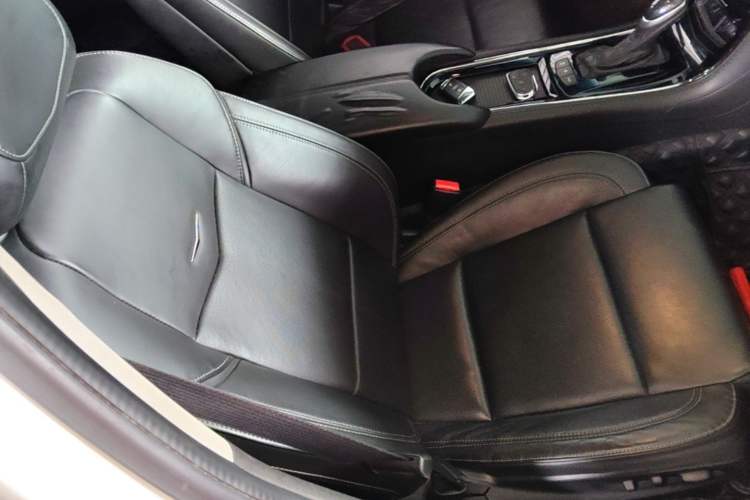 Used Cadillac ATS-L 2017 28T Fashion Edition Right Front Seat