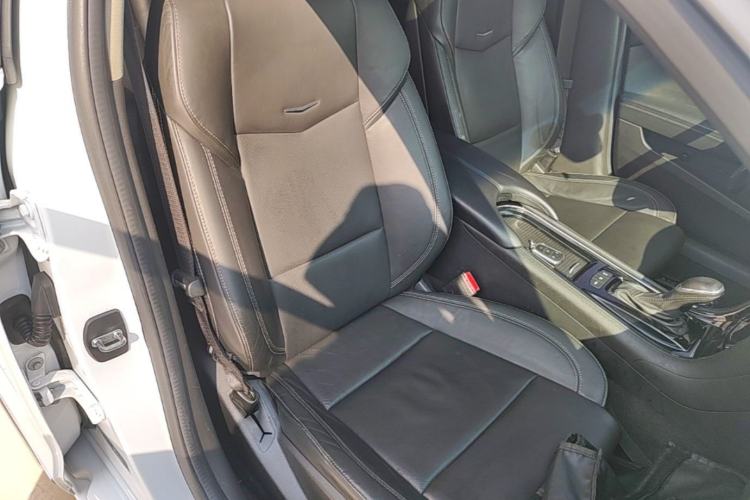 Used Cadillac ATS-L 2017 28T Fashion Edition Right Front Seat