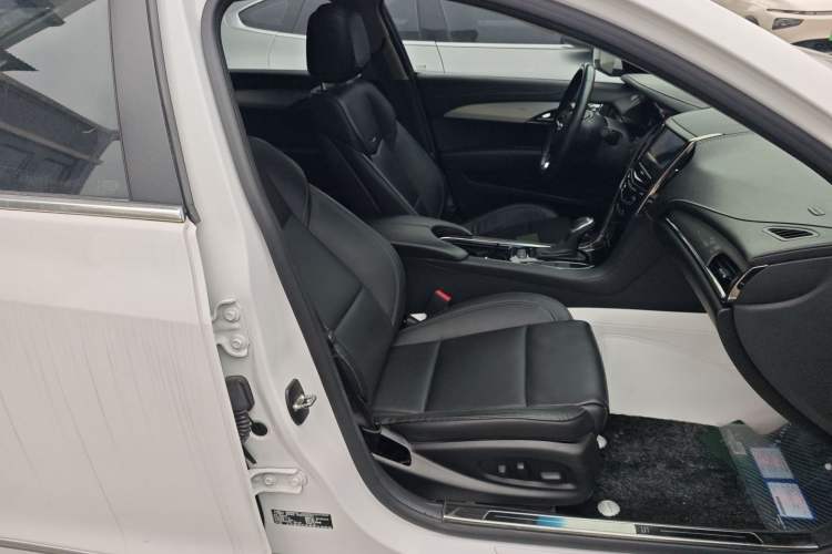 Used Cadillac ATS-L 2017 28T Fashion Edition Right Front Seat