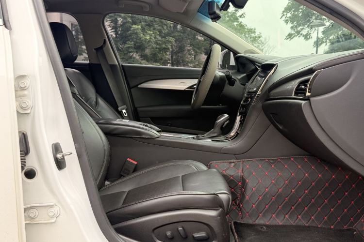 Used Cadillac ATS-L 2017 28T Fashion Edition Right Front Seat