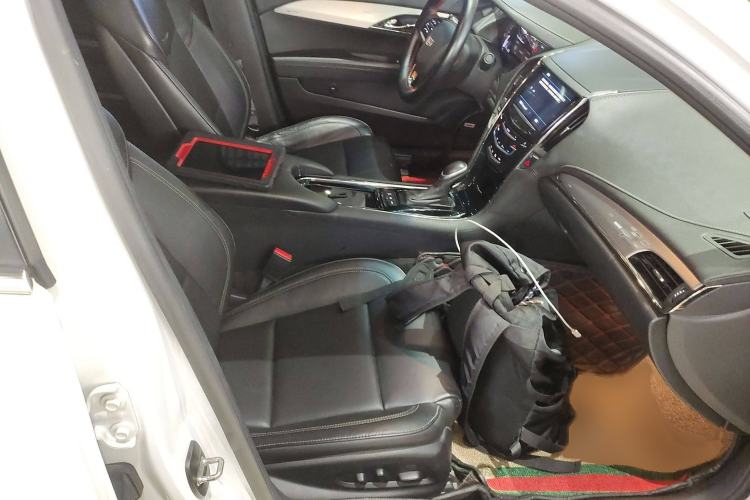 Used Cadillac ATS-L 2017 28T Fashion Edition Right Front Seat