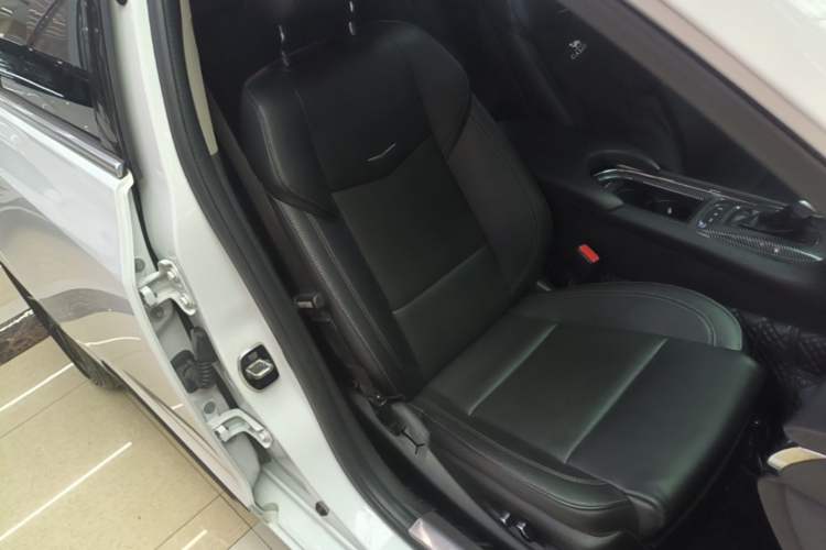 Used Cadillac ATS-L 2017 28T Fashion Edition Right Front Seat