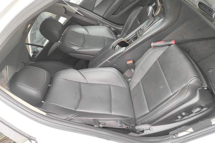 Used Cadillac ATS-L 2017 28T Fashion Edition Right Front Seat