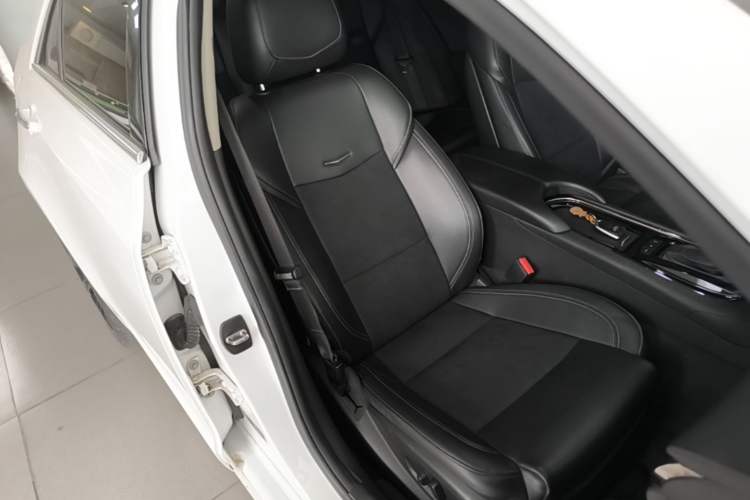 Used Cadillac ATS-L 2017 28T Tech Edition Right Front Seat
