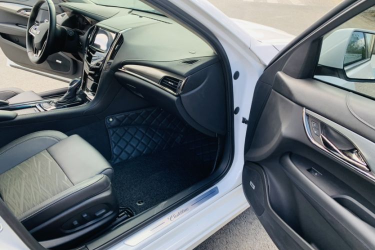 Used Cadillac ATS-L 2017 28T Tech Edition Right Front Seat