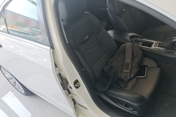 Used Cadillac ATS-L 2017 28T Tech Edition Right Front Seat