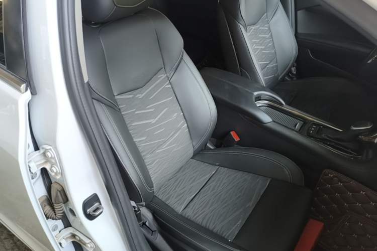 Used Cadillac ATS-L 2017 28T Tech Edition Right Front Seat