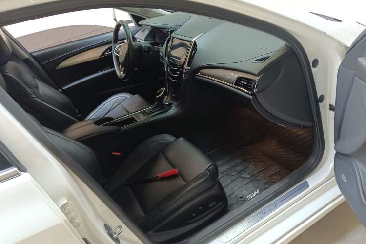 Used Cadillac ATS-L 2017 28T Fashion Edition Right Front Seat