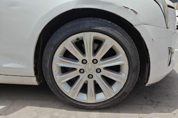 Used Cadillac ATS-L 2017 28T Fashion Edition Right Front Wheel Hub