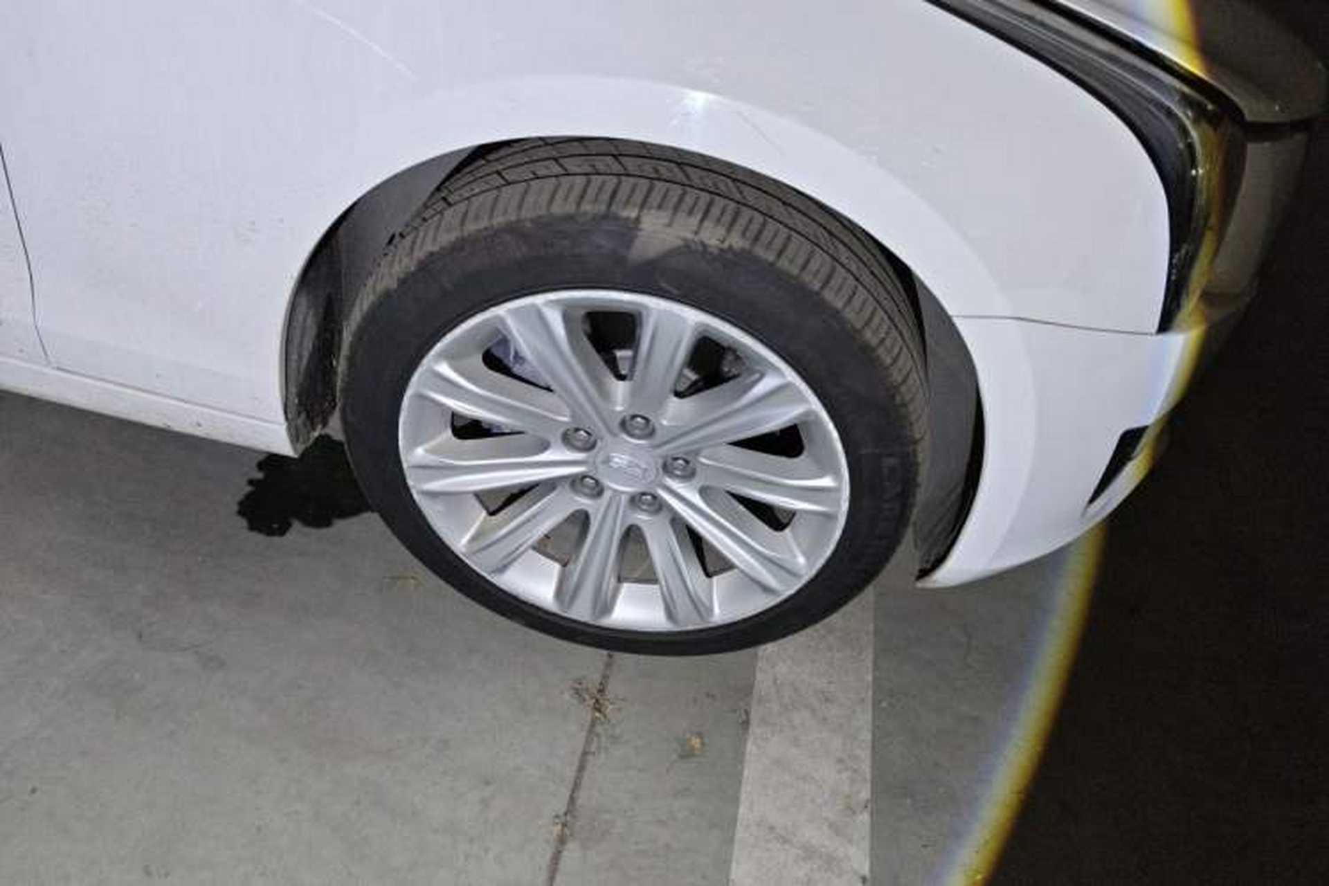 Used Cadillac ATS-L 2017 28T Fashion Edition Right Front Wheel Hub