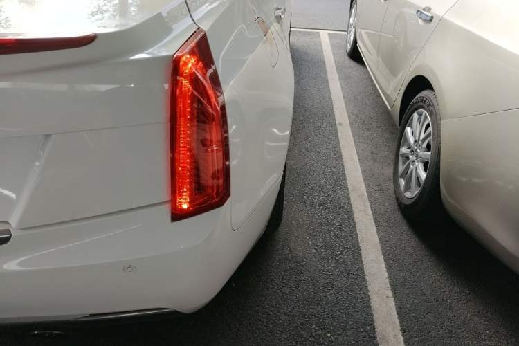Used Cadillac ATS-L 2017 28T Tech Edition Right Rear Taillight